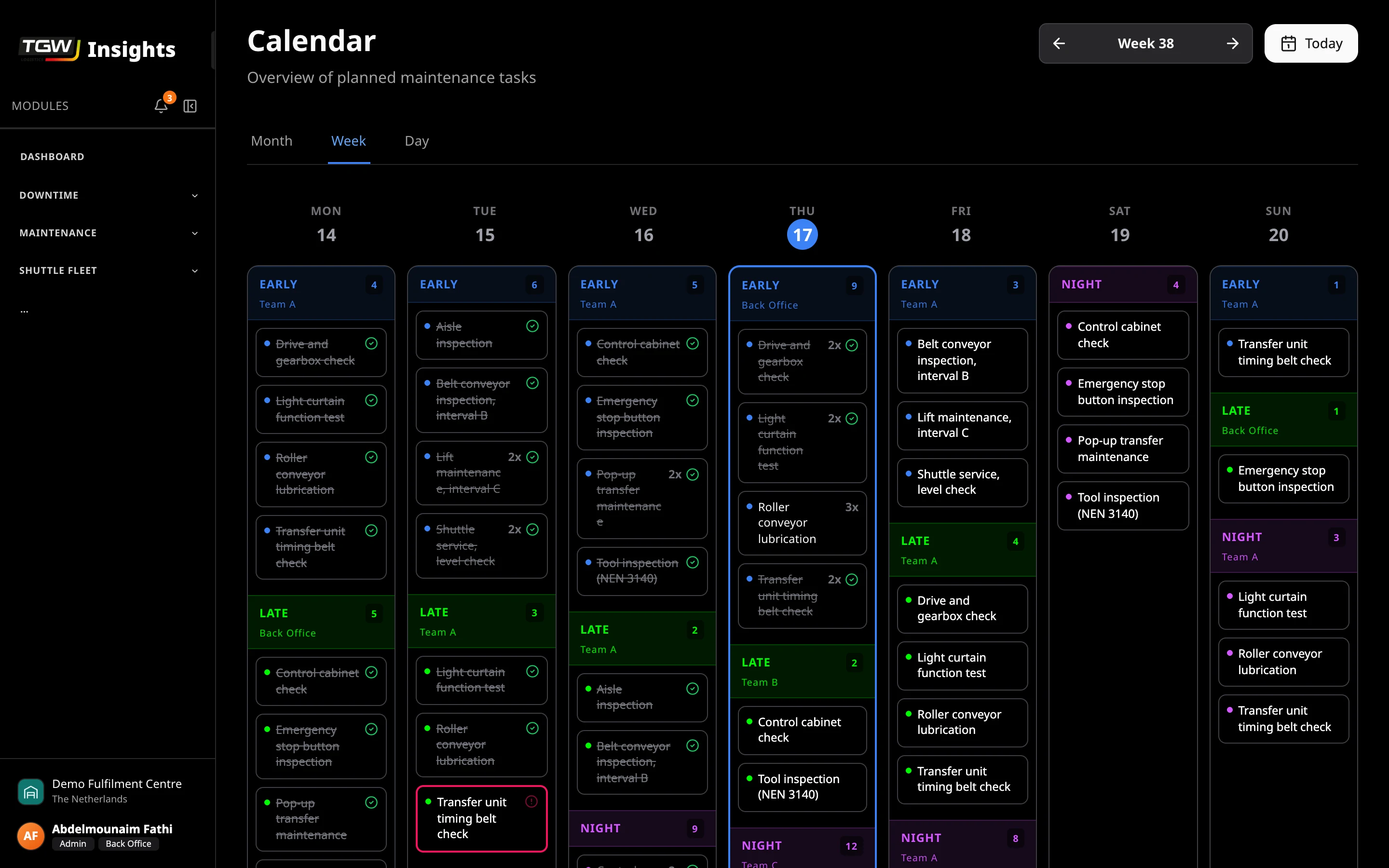 The maintenance calendar's week view with demo data, tasks per shift and team